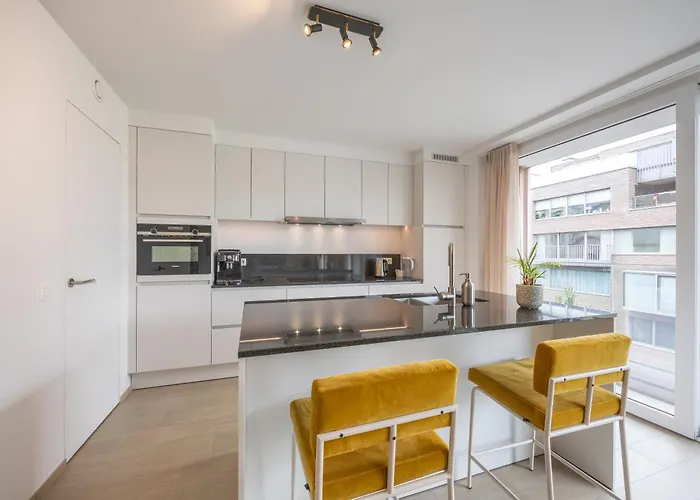 Appartement Lecomte - - 176