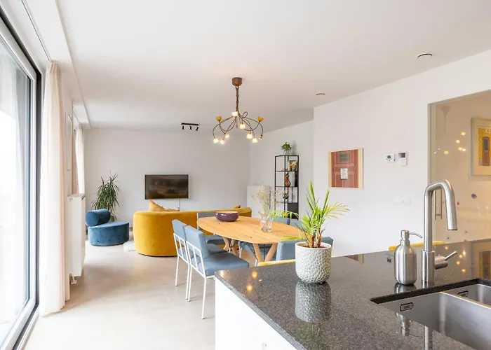 Appartement Lecomte - - 176