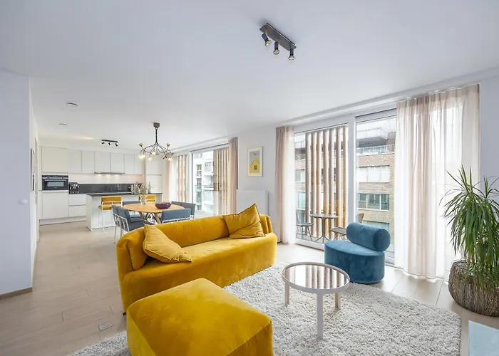 Appartement Lecomte - - 176 *