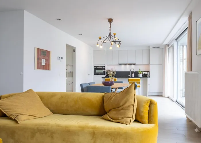 Appartement Lecomte - - 176 *